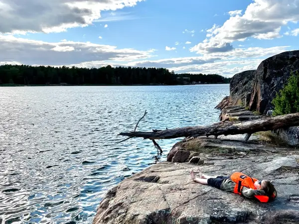 Relaxing by the sea in Adriansnäs